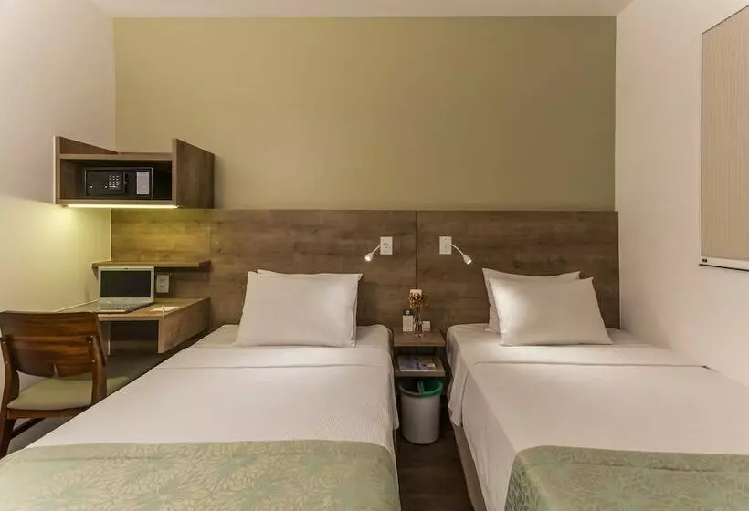 اتاق سوپریور, Sleep Inn Praia Do Canto