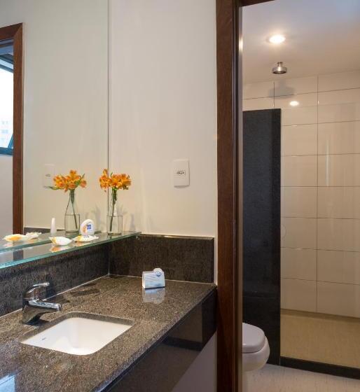 Семейный Номер, Sleep Inn Praia Do Canto