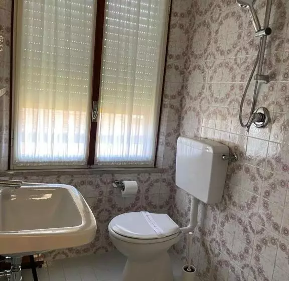 Standard Yhden Hengen Huone, Stiefel