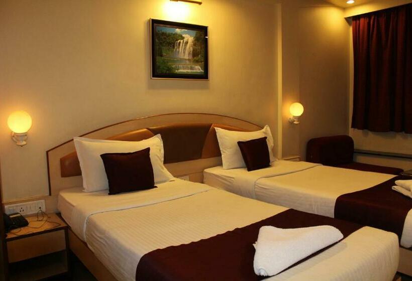 Habitació Deluxe, Suyash Deluxe