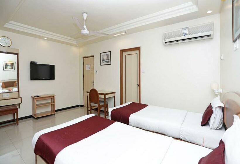 Habitació Deluxe, Suyash Deluxe