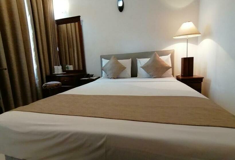 اتاق استاندارد, The Royal Mall Kandy