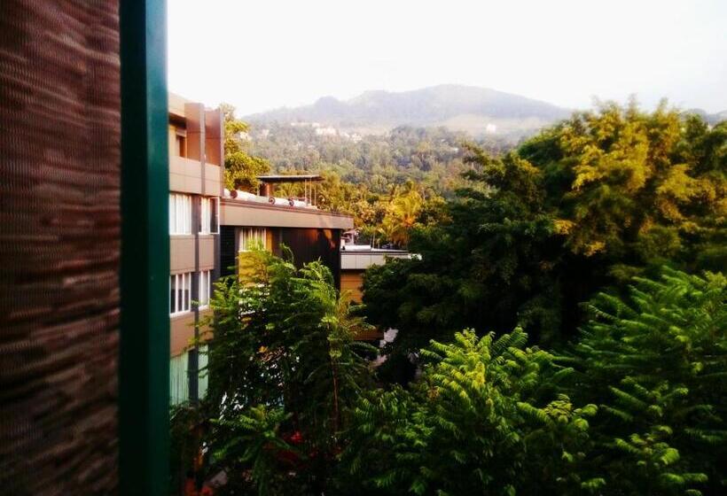 اتاق لوکس, The Royal Mall Kandy