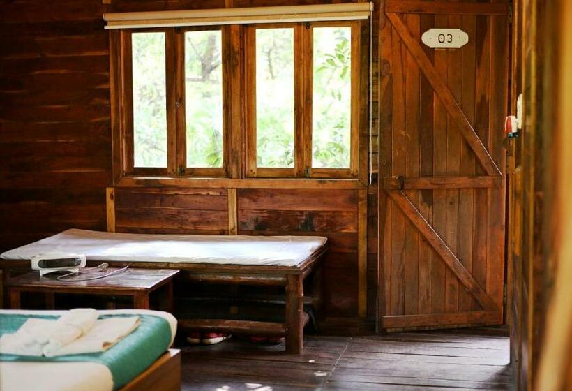 Номер Deluxe с Балконом, Tiger N Woods Resort