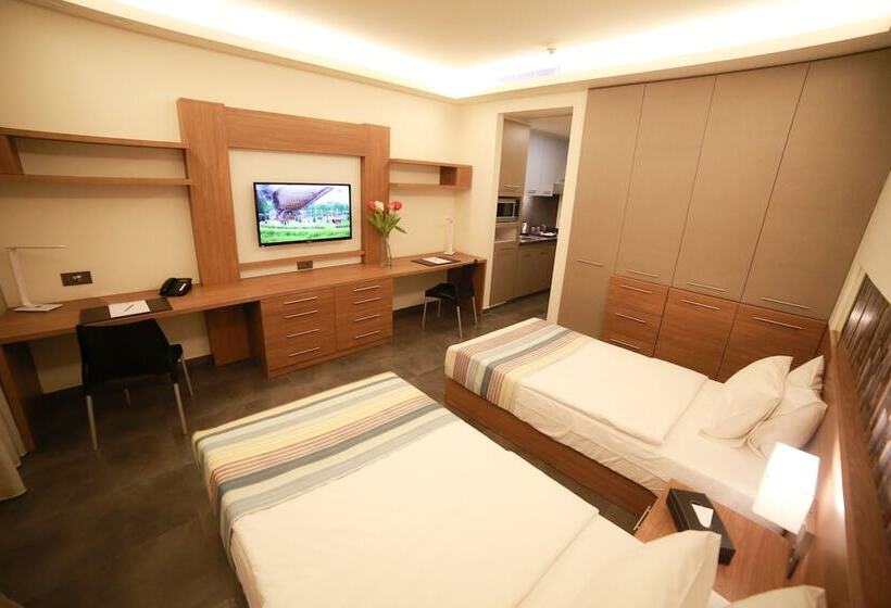 سوییت جونیور با بالکن, Urban Central Suites Beirut