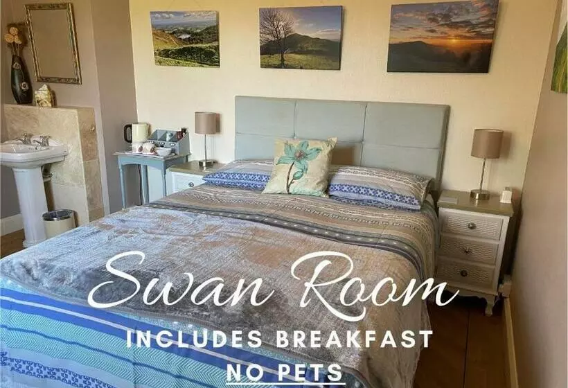 プレミアム4ベッドルーム, Orchard Side Bed And Breakfast