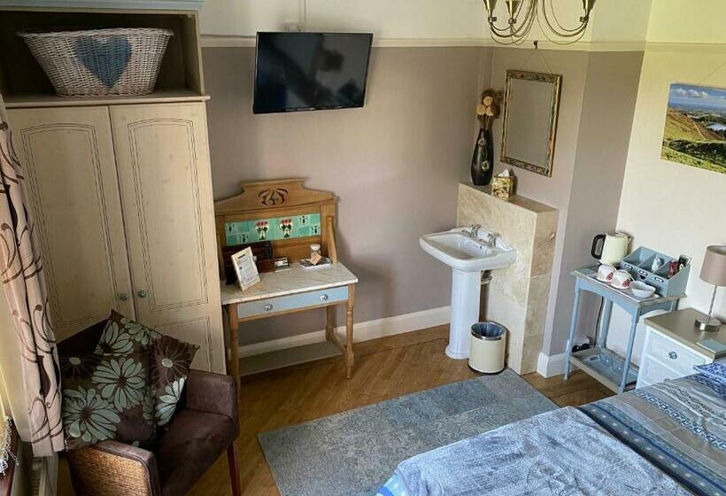 اتاق پریمیوم چهارنفره, Orchard Side Bed And Breakfast