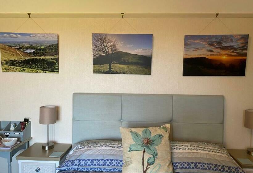 اتاق پریمیوم چهارنفره, Orchard Side Bed And Breakfast