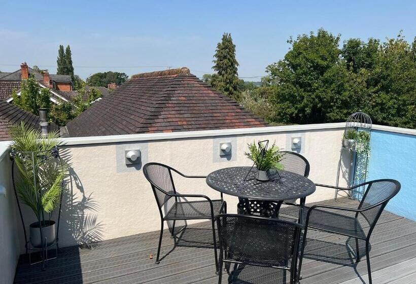 اتاق لوکس با تخت بزرگ, Orchard Side Bed And Breakfast