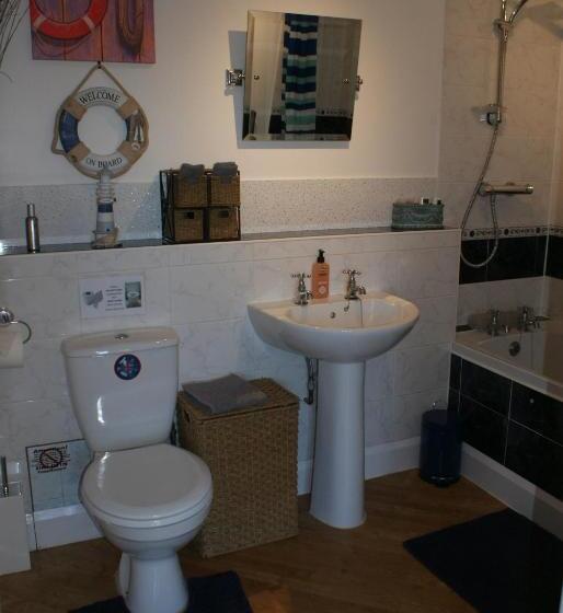 بانگلوی استاندارد, Orchard Side Bed And Breakfast