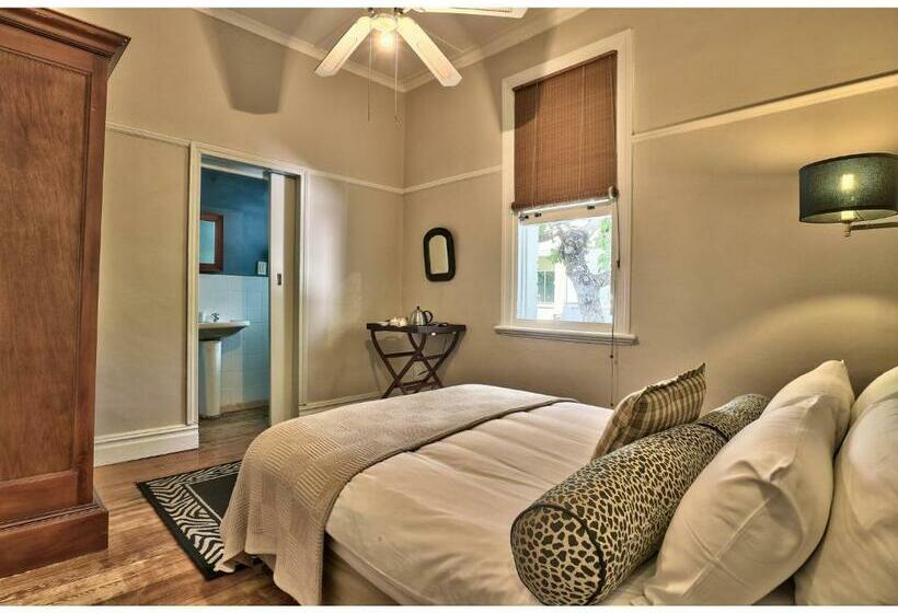 חדר אקונומי, The Cape Colonial Guest House