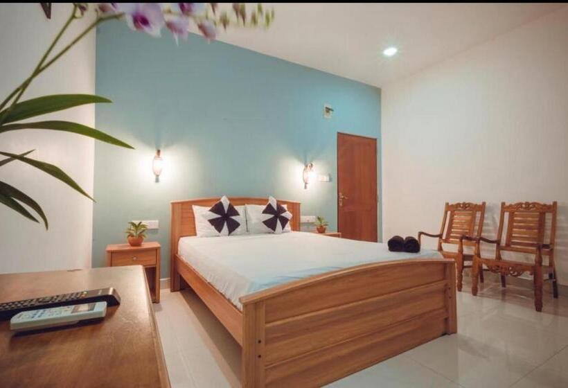 Номер Стандарт, The Cappuccino