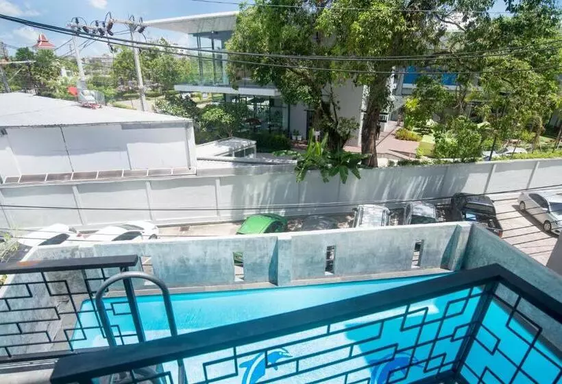 Deluxe-huone, Beehive Phuket Oldtown Hostel