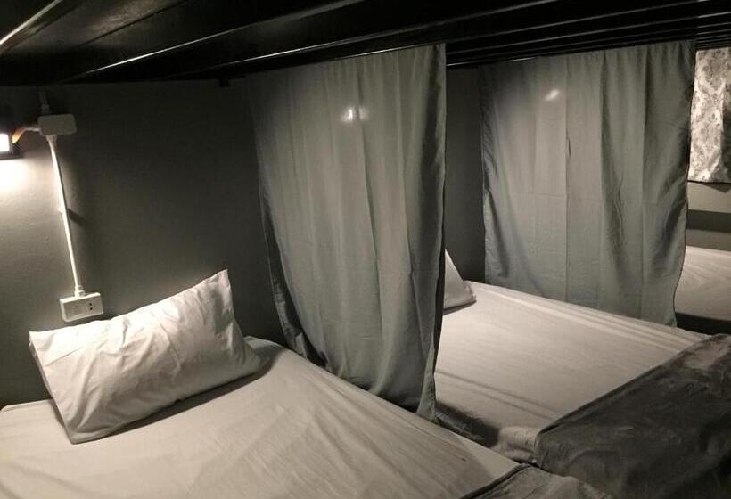 패밀리 룸 (2층침대), Beehive Phuket Oldtown Hostel