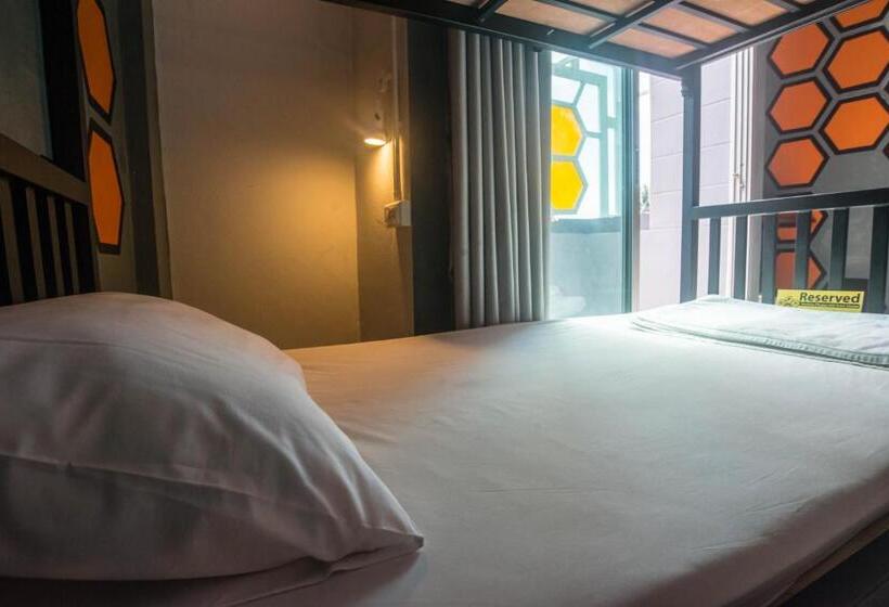 패밀리 룸 (2층침대), Beehive Phuket Oldtown Hostel
