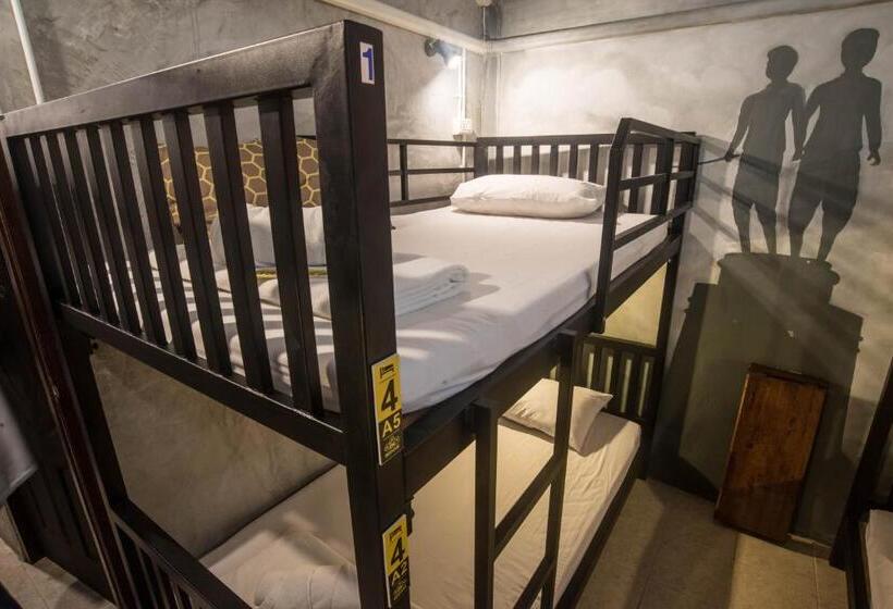 패밀리 룸 (2층침대), Beehive Phuket Oldtown Hostel