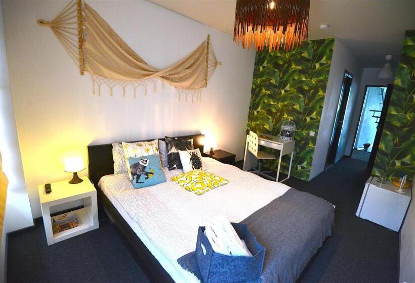 Pokój Standard, Biscuit