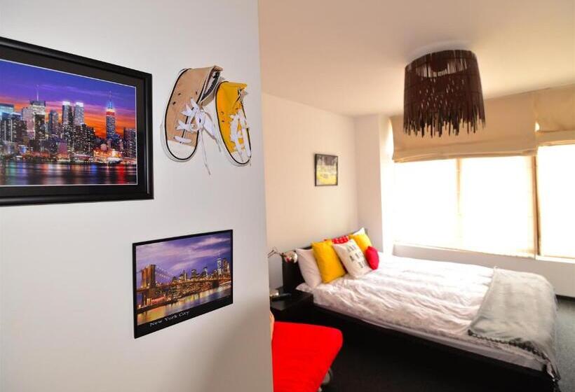 Pokój Standard Trzyosobowy, Biscuit