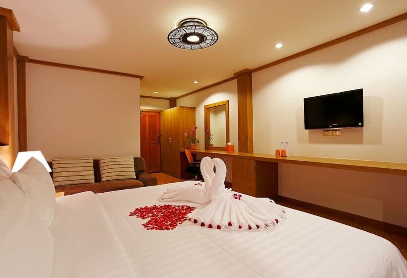 اتاق لوکس با چشم‌انداز دریاچه, Chabana Resort Bang Tao Beach Phuket  Sha Extra Plus