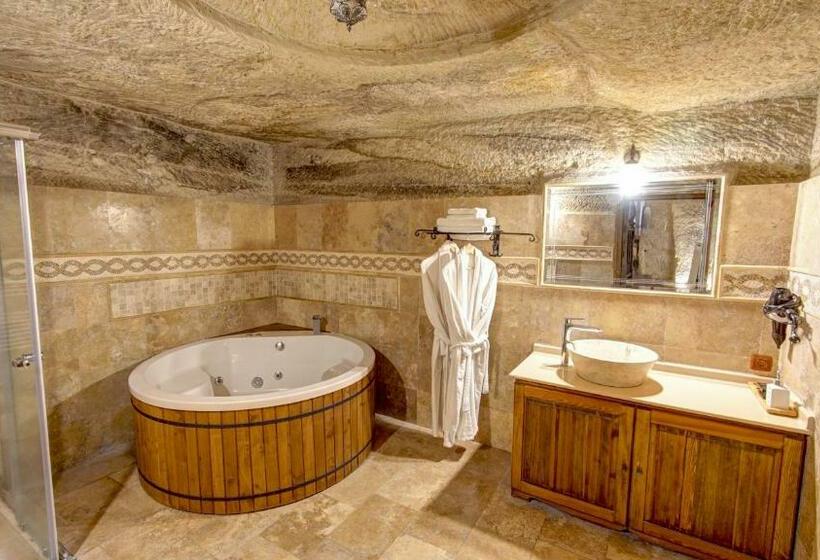 סוויטה דלוקס, Chelebi Cave Suites Plus 6 Years Old