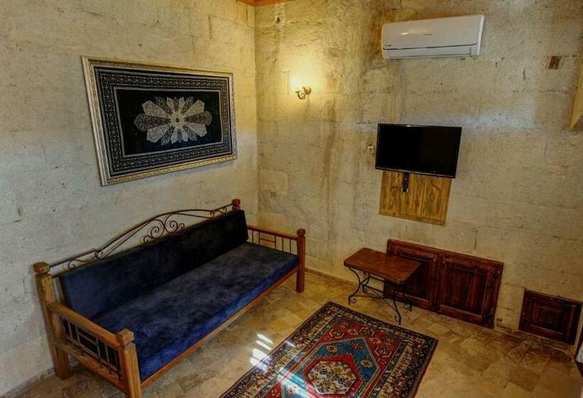 اتاق لوکس, Chelebi Cave Suites Plus 6 Years Old