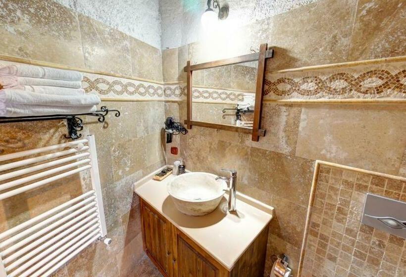 豪华房间, Chelebi Cave Suites Plus 6 Years Old