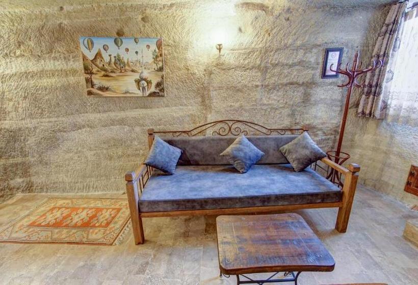 סוויטת ג'וניור, Chelebi Cave Suites Plus 6 Years Old