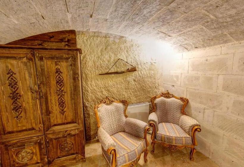 סוויטה משפחתית, Chelebi Cave Suites Plus 6 Years Old