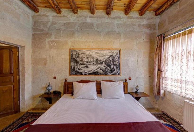 اتاق لوکس, Chelebi Cave Suites Plus 6 Years Old