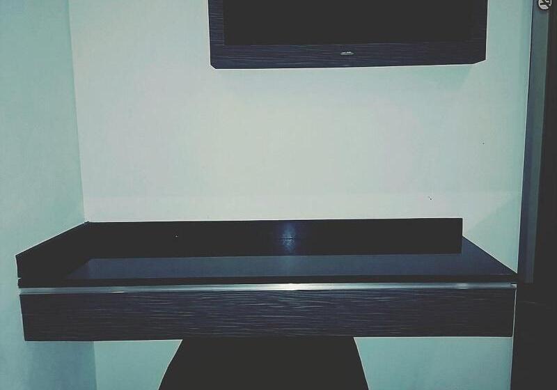 اتاق استاندارد با تخت بزرگ, Dharma