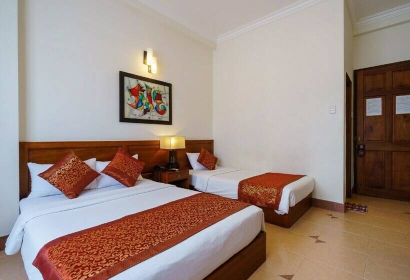 اتاق سوپریور, Hong Han