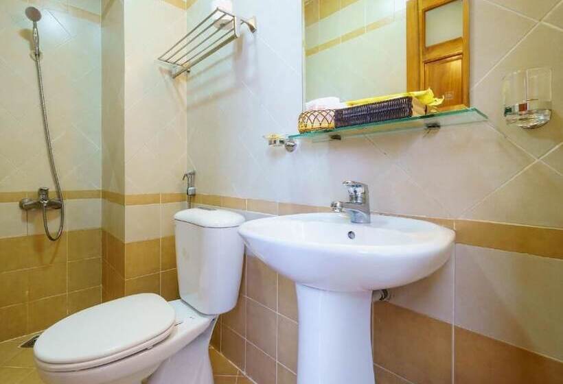 اتاق استاندارد, Hong Han