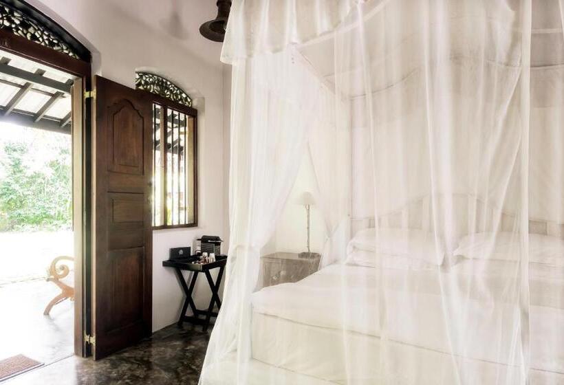 Enrumsvilla med swimming pool, Nisala Arana Boutique