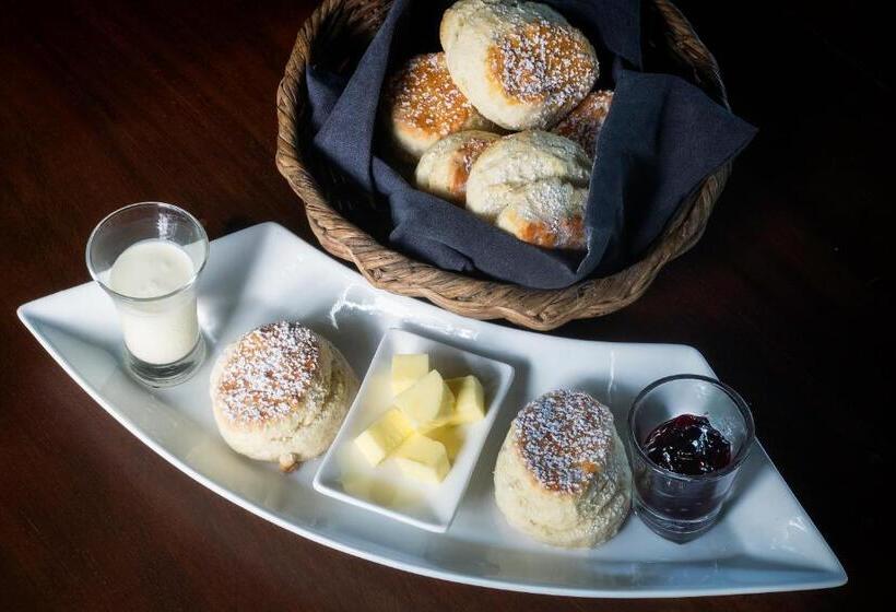 Enrumsvilla med swimming pool, Nisala Arana Boutique