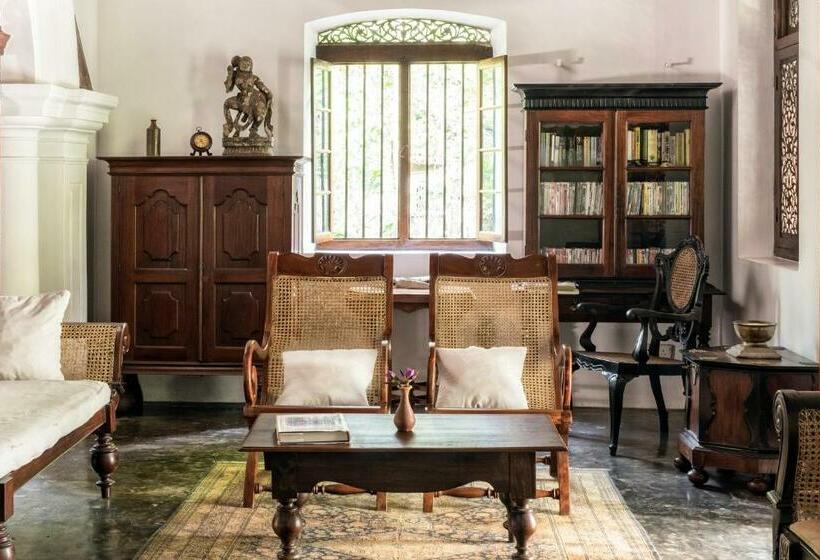 Enrumsvilla med swimming pool, Nisala Arana Boutique