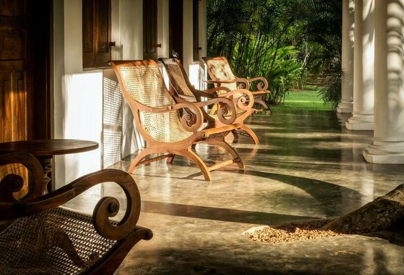 Enrumsvilla med swimming pool, Nisala Arana Boutique