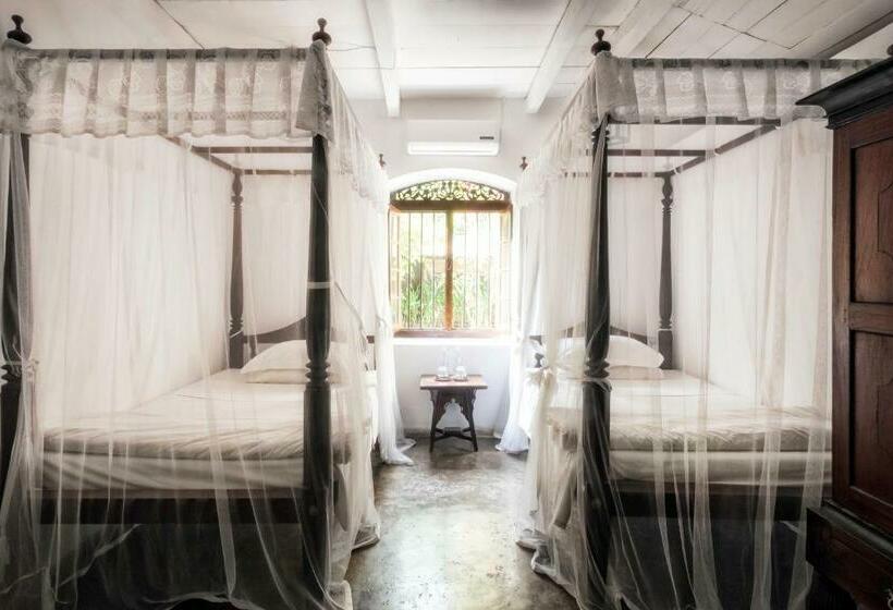 Enrumsvilla med swimming pool, Nisala Arana Boutique