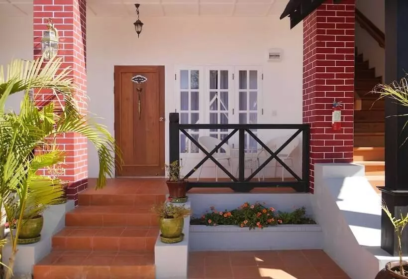اتاق لوکس, Royal Kalaw Hills Resort