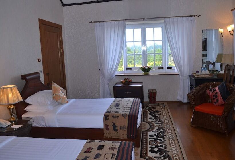 اتاق رویال, Royal Kalaw Hills Resort