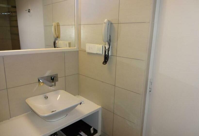 行政房间, The Arcadia