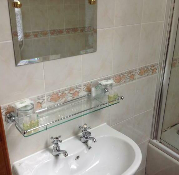 标准间, The Glan Yr Afon Inn