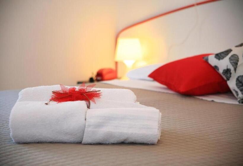 带阳台标准四人间, Verde Luna