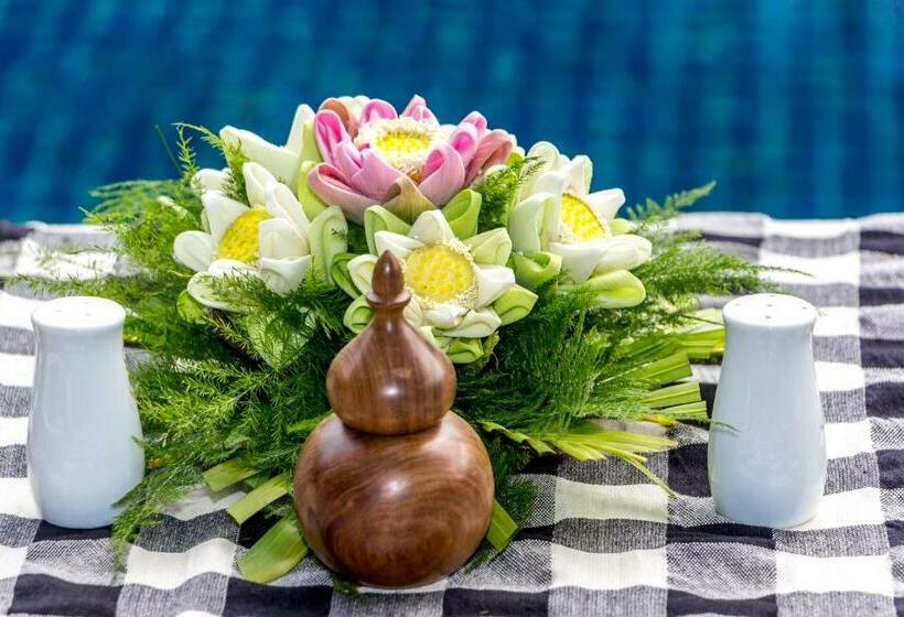 발코니가 있는 프리미엄 룸, Khmer Paradise Villa