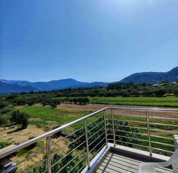 חדר סטנדרט עם נוף, Odyssion