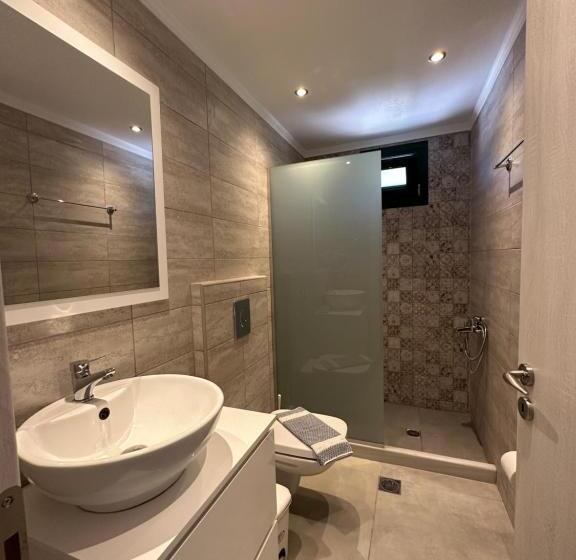 חדר סופריור נוף לים, Odyssion