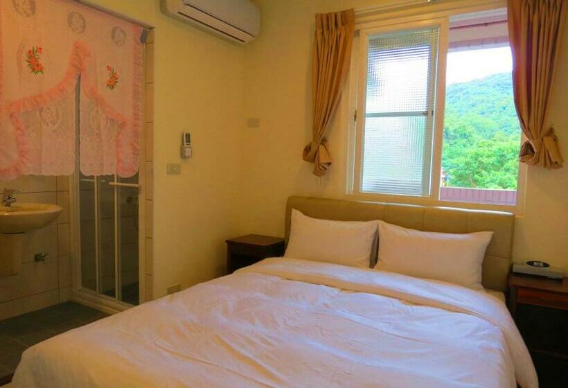 اتاق کلاسیک, Ez Stay Juifen