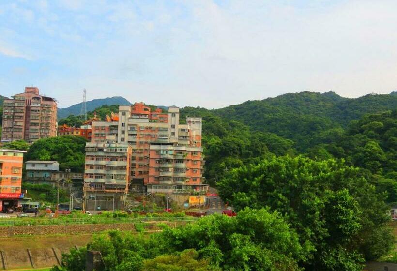 اتاق کلاسیک, Ez Stay Juifen