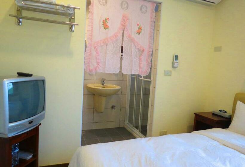 اتاق کلاسیک, Ez Stay Juifen