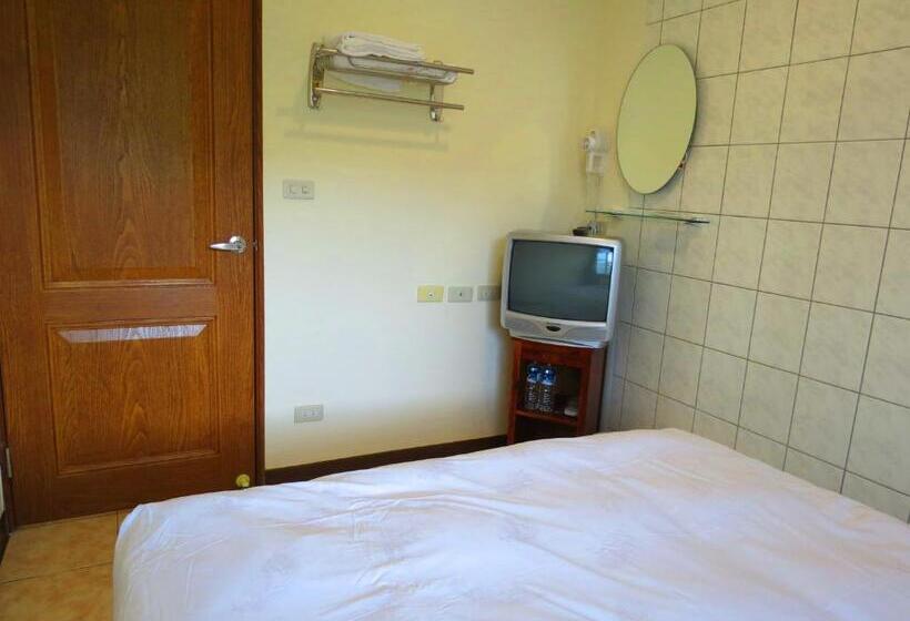 اتاق استاندارد, Ez Stay Juifen