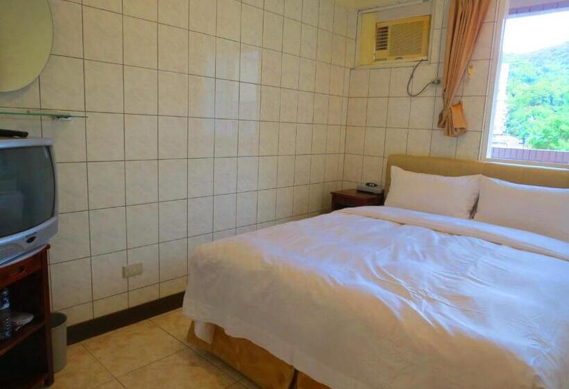 اتاق استاندارد, Ez Stay Juifen